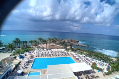 Queens_Bay_Paphos