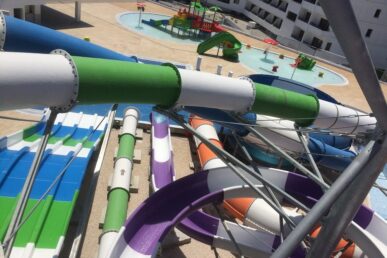 Tofins Water Park